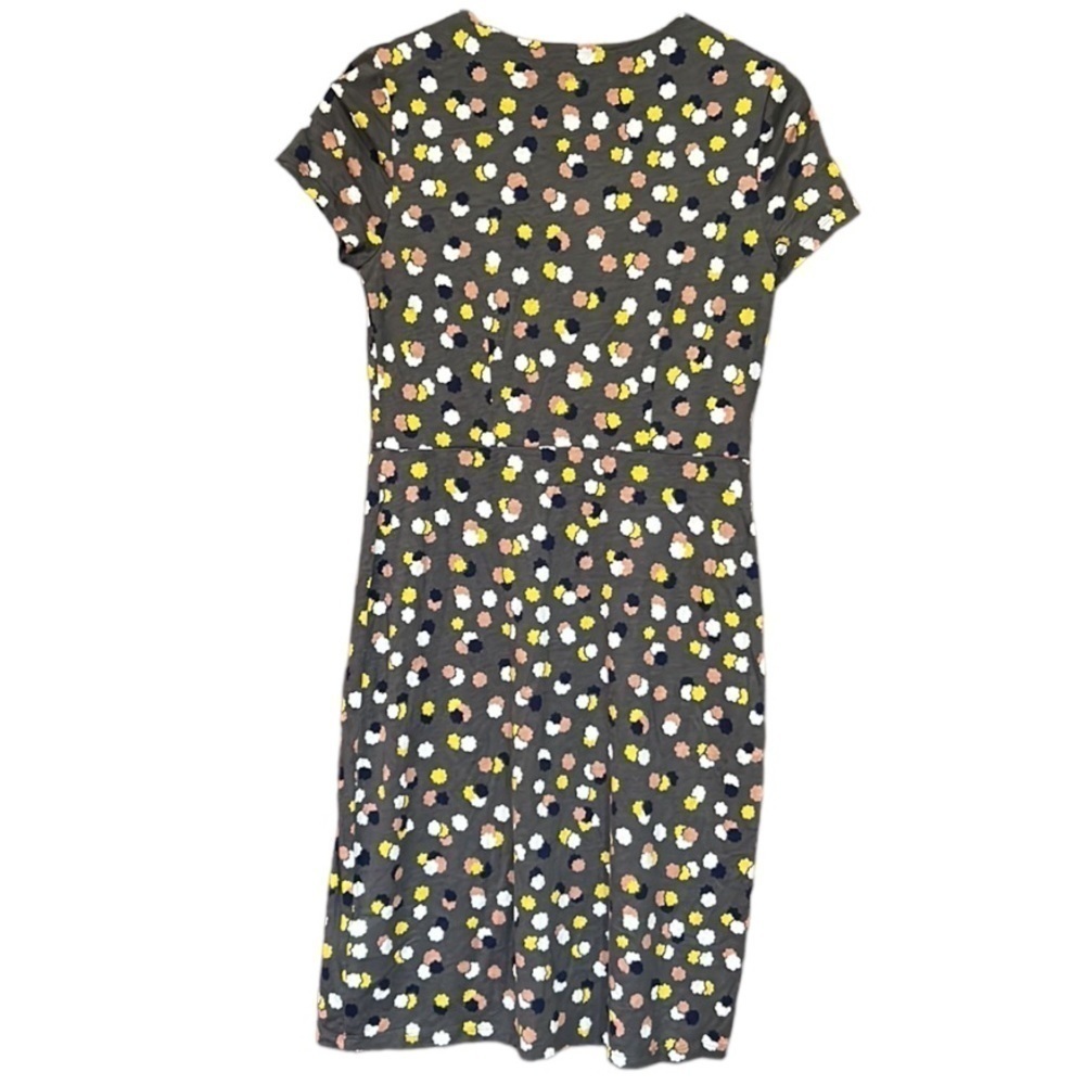Boden Emory Jersey Short Sleeve Dress in Pewter Fallen Blossom Size 6 - Picture 4 of 11